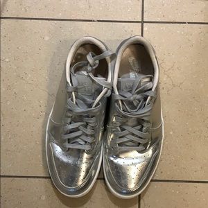 Size 9 Men's Nike Air Jordan's